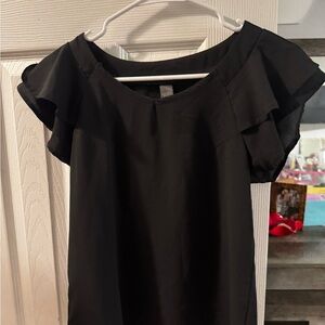 Black Ruffle Sleeve Top SHEIN
